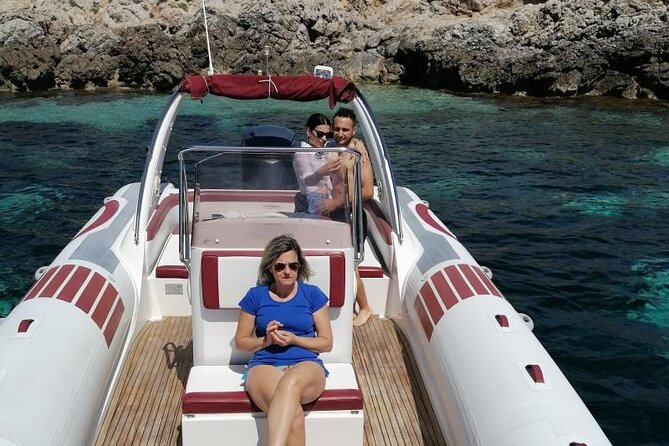 Dinghy excursion to the Egadi Islands with tasting on board - Skipper Giorgio and Peppes Personal Touch