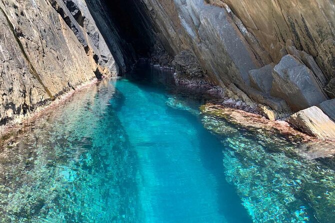 Dinghy tour to Buggerru in Southern Sardinia - Key Points