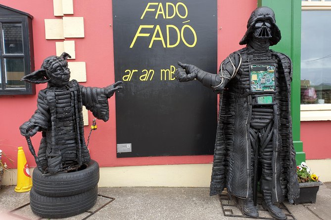 Dingle: Slea Head Drive Tour Full Day - Personal Chauffeur Guide - Relaxing at Coumeenoole Beach and Dun Chaoin Pier