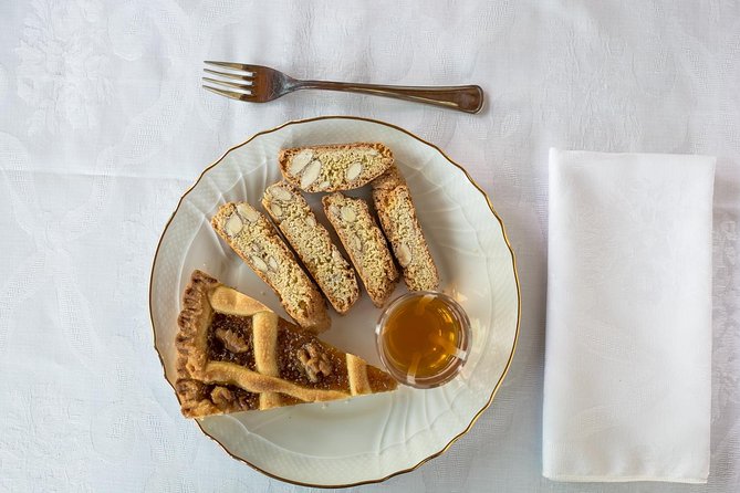 Dining experience at a local's home in Arezzo with show cooking - Who Will Enjoy This Experience Most