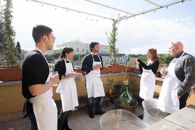 Dining Experience at a local's Home in Barbaresco with Show Cooking - Key Points