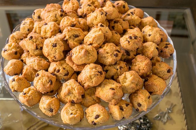 Dining Experience at a local's Home in Mola di Bari with Show Cooking - Who Will Appreciate This Experience Most?