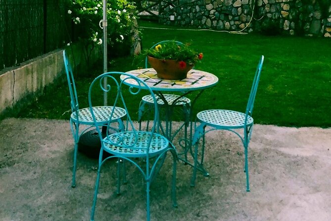 Dinner in Sorrento with Love, Laughs, and Spaghetti - Personalized Service and Family Atmosphere