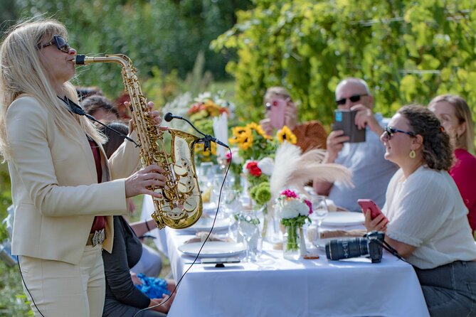 Dinner in the Vineyard French Riviera - Live Music and Artistic Events