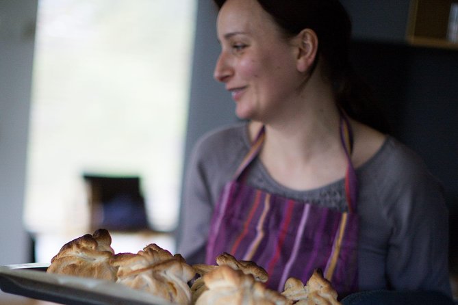 Dinner with a local family - The Food and Conversation Highlights