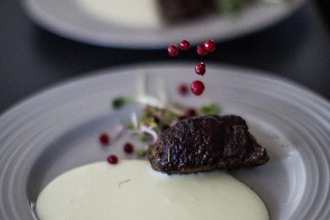 Dinner with a local family - The Experience’s Unique Appeal