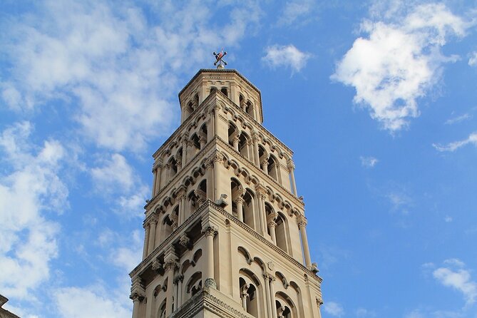 Diocletian Palace and Old Town Walking Tour - Key Points