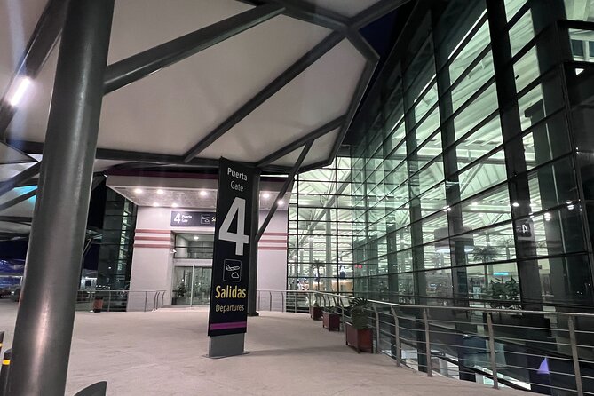 Direct Drive from Felipe Angeles Airport to Mexico city - Easy, Private Transfer from Felipe Angeles Airport to Mexico City