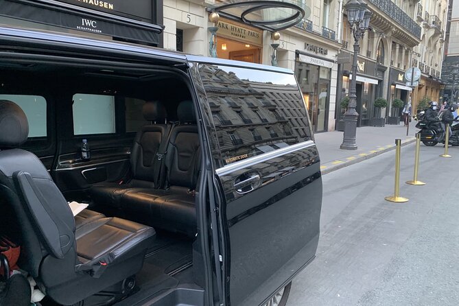 Direct transfer from CDG Airport to Paris - and vice versa - Why Choose This Transfer Over Others?