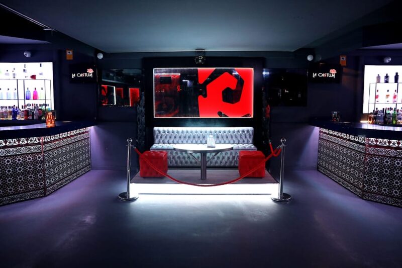 Disco night at La Cartuja, calle de la Cruz, 10, Madrid - Discover the Vibrant Disco Night at La Cartuja in Madrid