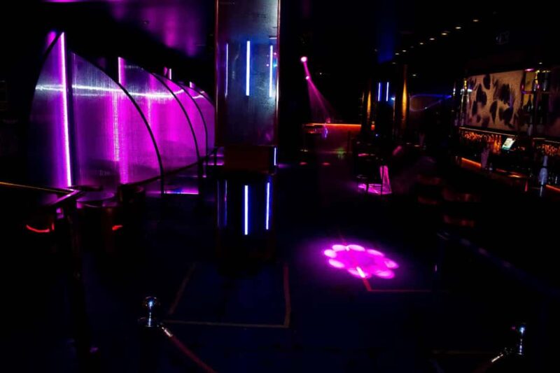Disco night at Samsara, calle de la Cruz, 7, Madrid - Discover the Nightlife Scene at Samsara in Madrid