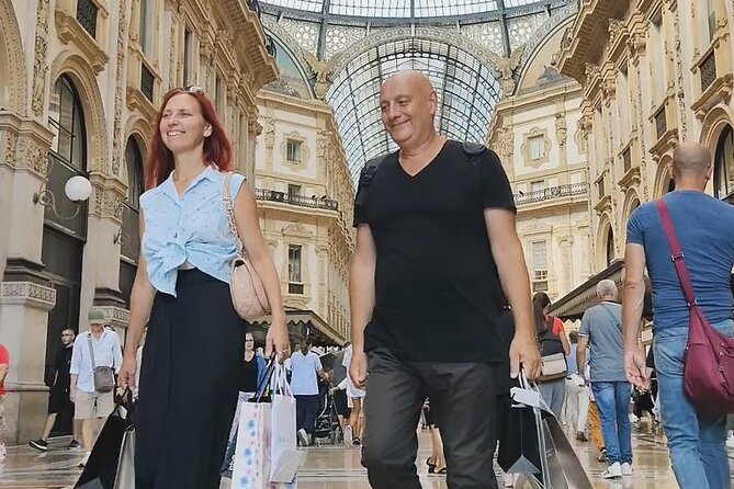 Discounted Luxury Fashion Shopping Hunt - Navigating the Shops with Limited Quantities and Sizes