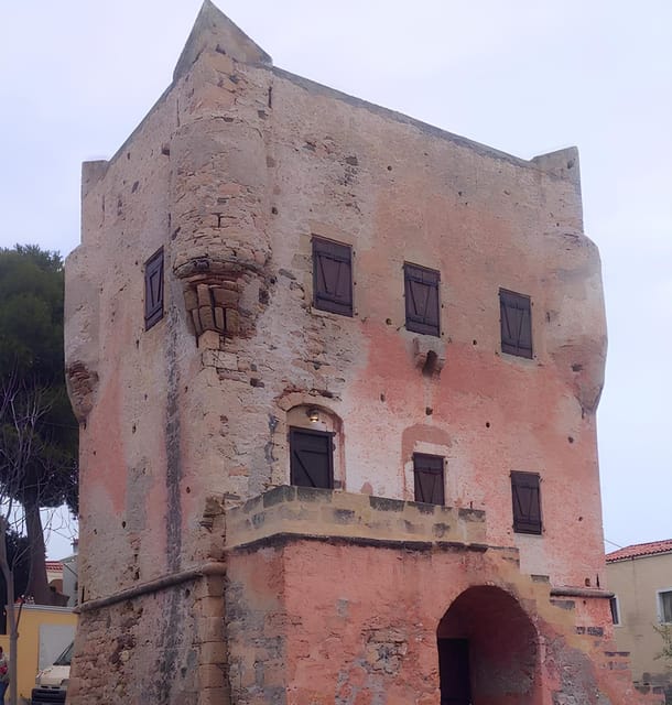 Discover Aegina's Historic Town - Walking Through Aegina Town’s Colorful Streets