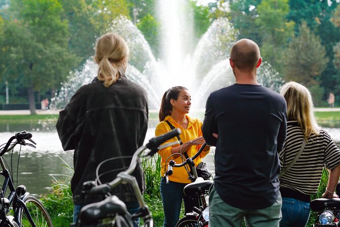 Discover Amsterdam: The Ultimate City Bike Tour - An Engaging 2.5-Hour Bike Adventure in the Heart of Amsterdam