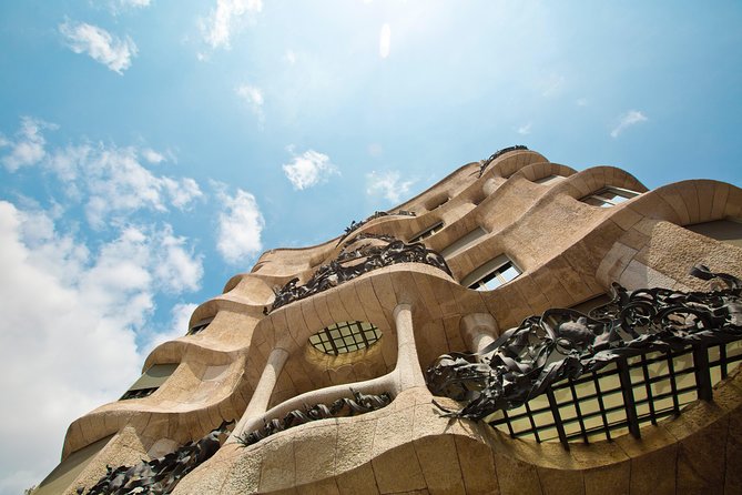 Discover Barcelonas most Photogenic Spots with a Local - From the Old Town to the Sea: Columbus Monument and Beaches