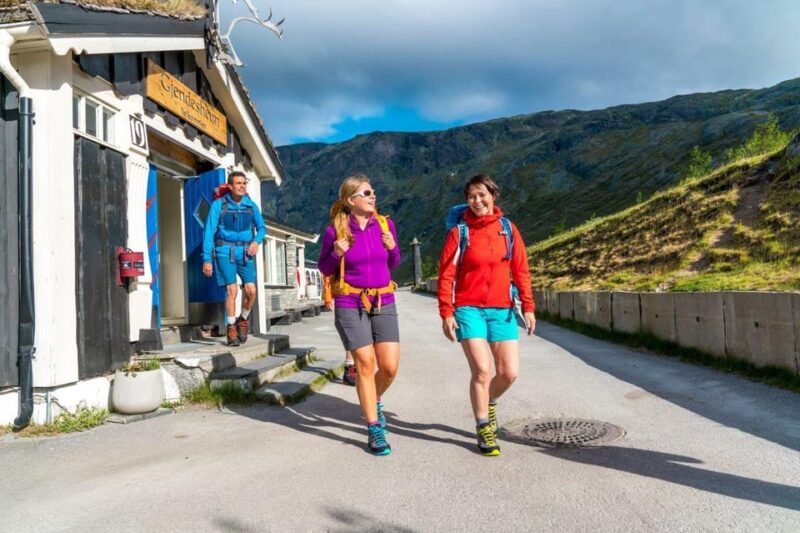 Discover Besseggen: An inspiring 2-Day Adventure - Conquering the Besseggen Ridge: What to Expect