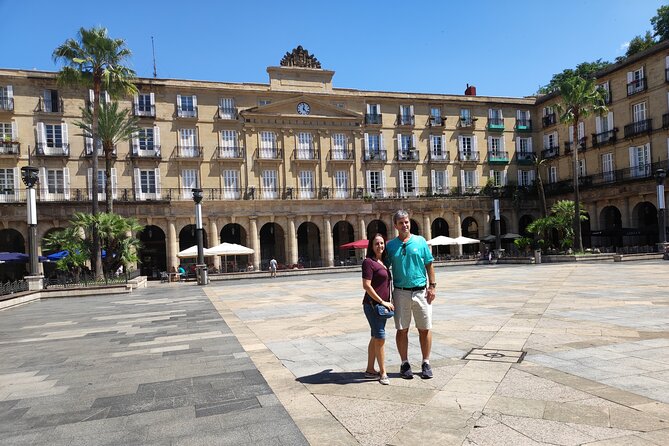 Discover Bilbao's Hidden Charms and the Guggenheim - Key Points