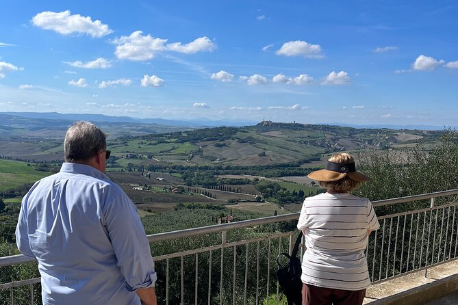 Discover Brunello Wines with DiWine Experience - Visiting Small Boutique Wineries for Authentic Tasting