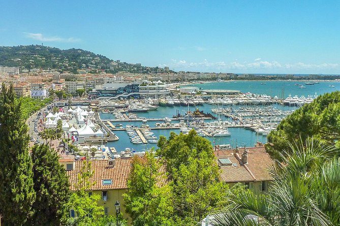 Discover Cannes most Photogenic Spots with a Local - How the Tour Starts at the Office de Tourisme on La Croisette