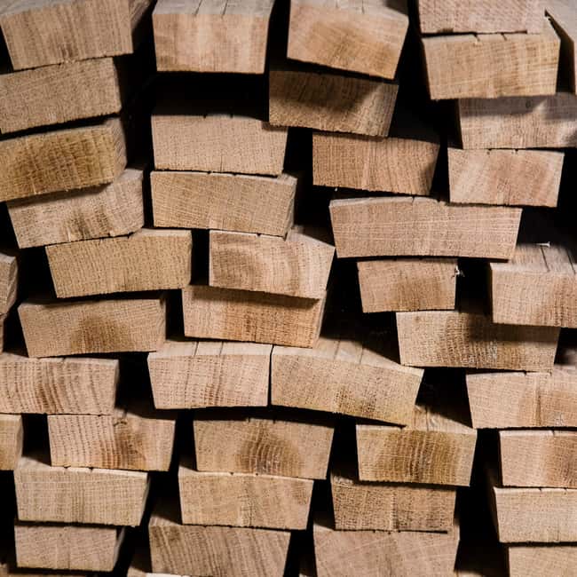 Discover cooperage in Champagne - The Role of the Woods in Champagne Terroir