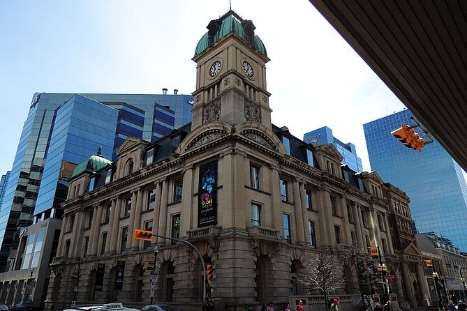 Discover Downtown Regina: a Smartphone Audio Walking Tour - Key Points