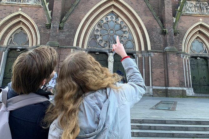 Discover Enschede in this Outside Escape city game tour! - Admiring the Historic St. Jacobuskerk