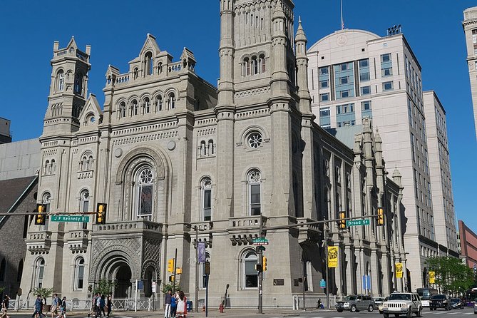 Discover Fantastic Philadelphia: Self-Guided Audio Tour - The Liberty Bell Center’s Iconic Symbol of Freedom