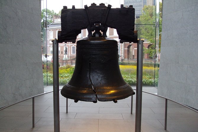 Discover Fantastic Philadelphia: Self-Guided Audio Tour - Betsy Ross House and the First American Flag
