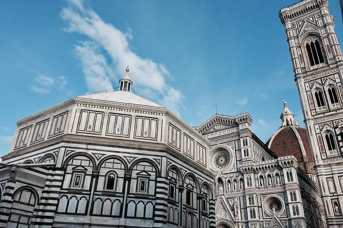 Discover Florence: Uffizi and Accademia Gallery small-group tour - Group Size and Guide Expertise