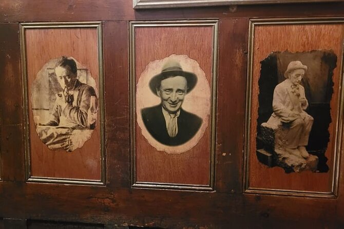 Discover Galway City Walking Tour - The Red Earl’s Hall and Artifact Finds