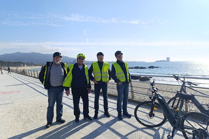 Discover in Ebike the coast of Vigo and its sunsets - Starting Point at Rúa de García Barbón, 74-76