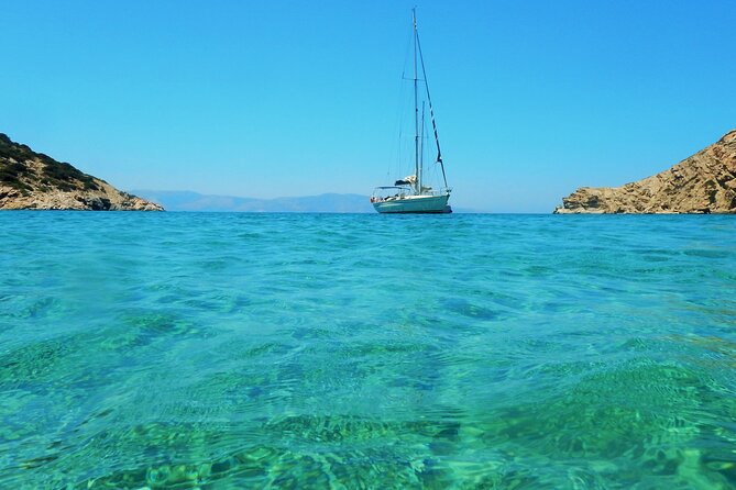 DISCOVER - Iraklia, Schinoussa & Naxos (Shared max 10 People) - Discovering Naxos’ Rina Bay Cave