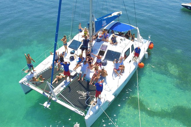 Discover Isla Mujeres in Catamaran. Buffet, Open Bar and Snorkel - Starting Point at Playa Langosta