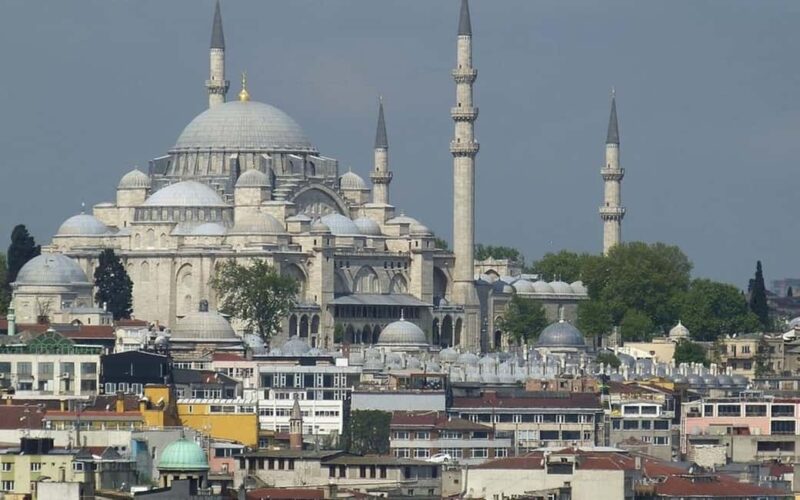 Discover Istanbul Tour: Hagia Sophia to Bosphorus Views - Discover Istanbul Tour: Hagia Sophia to Bosphorus Views