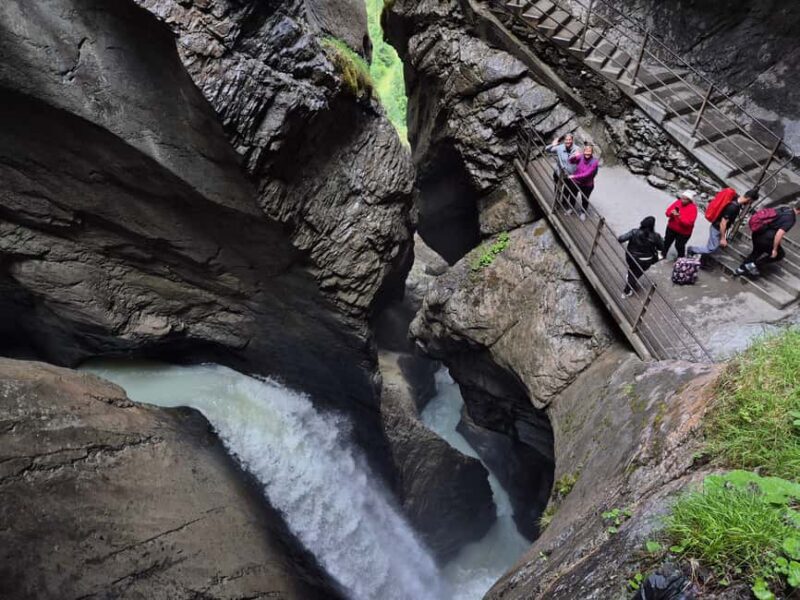 Discover Lauterbrunnen with Cheese & Chocolate Tasting Tour - Discover Lauterbrunnen with Cheese & Chocolate Tasting Tour: An Authentic Swiss Experience
