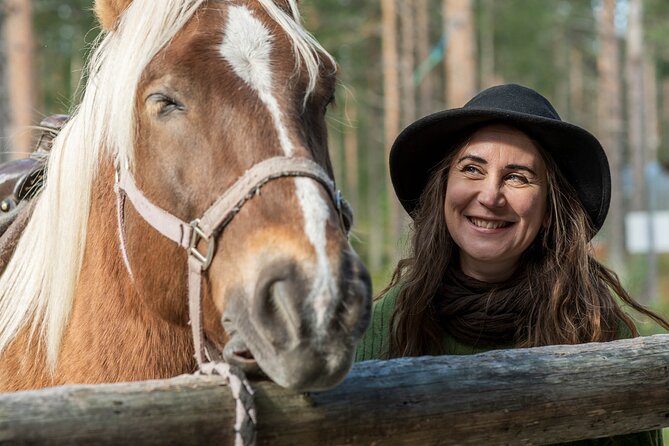 Discover Levi with Horse Ride Activity - What to Expect During the Forest Stop and Berries Tasting