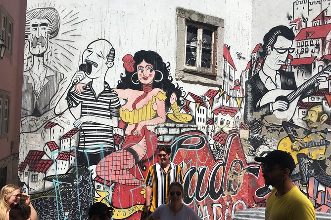 Discover Lisbon's Alfama: Secrets of the Old Town - Walking Through Alfama’s Winding Alleys and Azulejo Decor