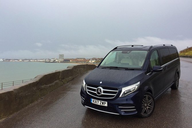 Discover London with your Executive Minivan Hire with Driver - Discover London in Comfort with Private Minivan and Driver