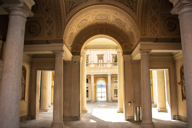 Discover Luganos most Photogenic Spots with a Local - Visiting the Impressive Lugano Cathedral