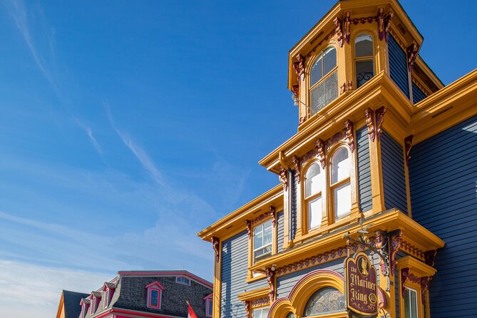 Discover Lunenburg and Mahone Bay Guided Tour - The Guides Expertise and Guest Satisfaction