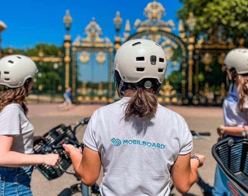 Discover Lyon's iconic Tête d'Or park by bike - Discover Lyon’s Tête dOr Park on a Guided Bike Tour