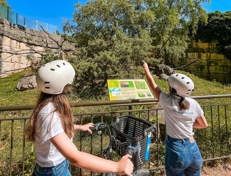 Discover Lyon's iconic Tête d'Or park by bike - Practical Details and Booking Flexibility