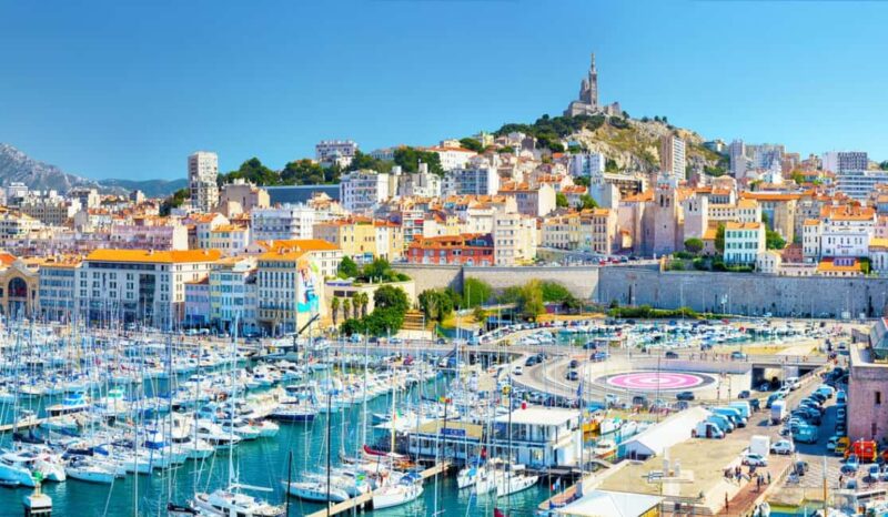 Discover Marseille:A Walking Private Tour of City Highlights - Discovering Le Panier Neighborhood