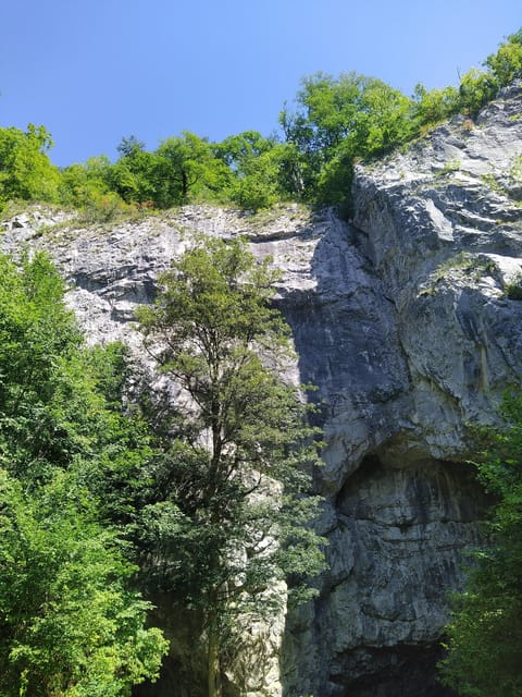 Discover Moravian Karst: Seven Stops, One Tailored Tour - Breathtaking Panoramic Views and Scenic Stops