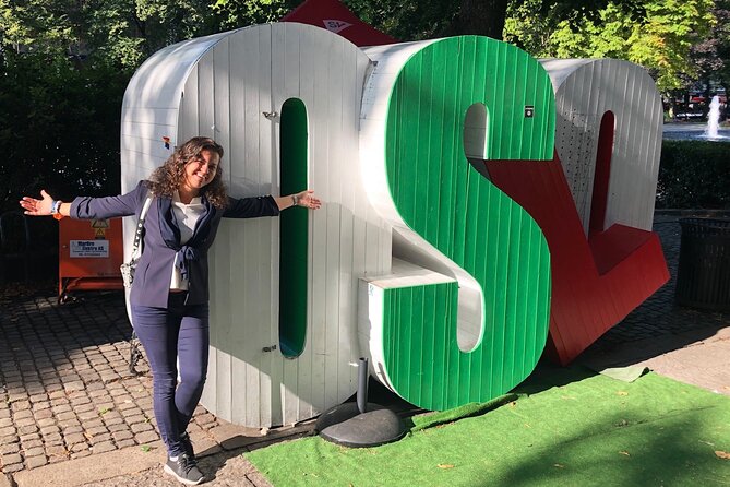 Discover Oslo on foot - Discovering the National Theater and University District