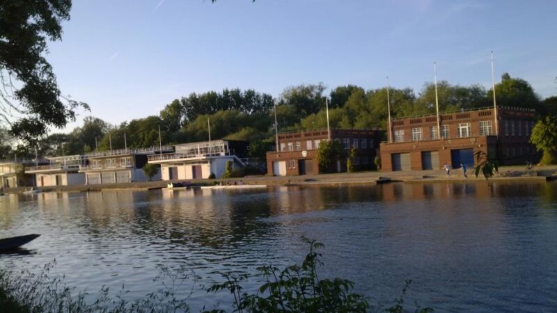 Discover Oxford: City & Countryside Cycling Tour - Visiting Oxford’s Famous University Sights from Outside