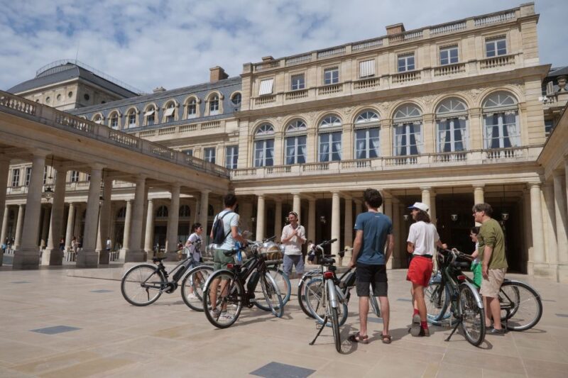 Discover Paris by bike - Key Points