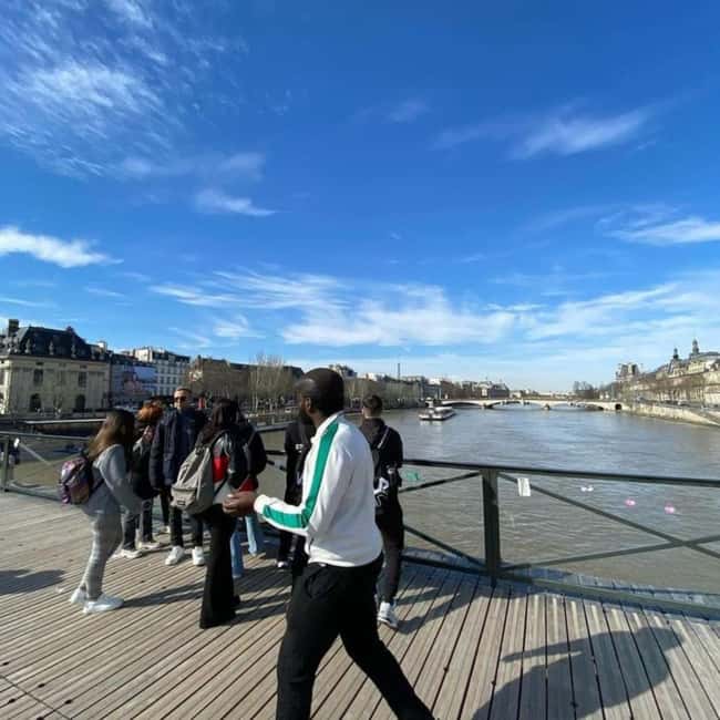 Discover Paris with a local guide - Private 5h Tour - Who Will Appreciate This Tour Most
