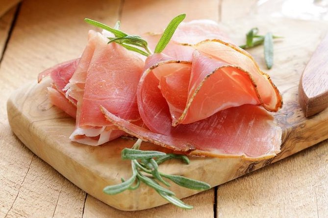 Discover Parmas Flavors: Parmigiano & Prosciutto Food Tour - Enjoy Guided Tours and Personal Interaction