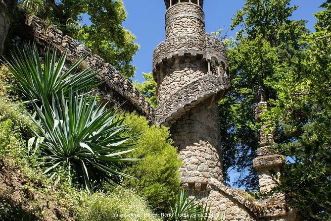 Discover Pena Palace: Private Day Trip to Sintra from Lisbon - The Electric TukTuk Ride: Exploring Sintra’s Landscape in Style